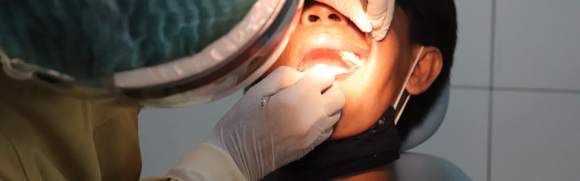 leczenie stomatologiczne, dentysta