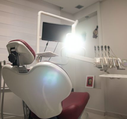 leczenie stomatologiczne, dentysta, stomatologia