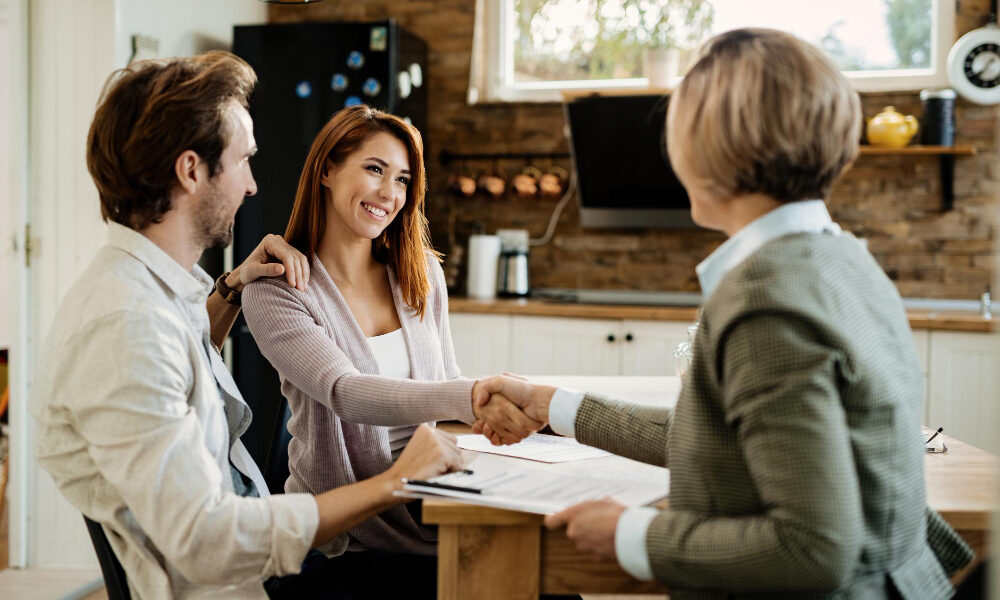 Jak rozpoznać uczciwą firmę skupującą mieszkania?