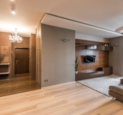 Kasetony sufitowe białe – zalety i wady