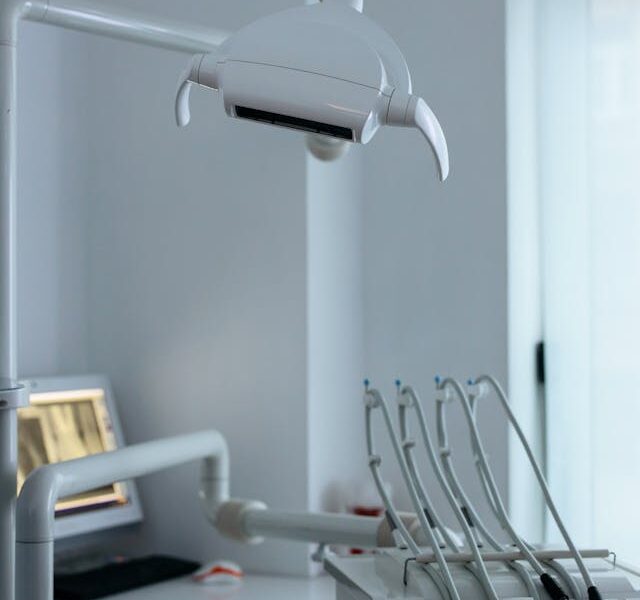 usuwanie kamienia nazębnego