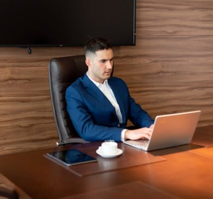 Jakie długi obejmuje upadłość konsumencka po działalności gospodarczej?