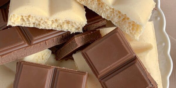 Jak wygląda proces produkcji czekolady z wykorzystaniem młyna kulowego?