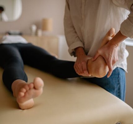 Uszkodzenie nerwu strzałkowego - czy zawsze wymaga operacji?