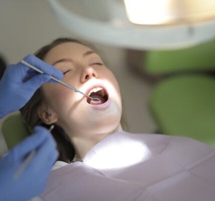 Jak przygotować osobę niepełnosprawną do wizyty u dentysty?