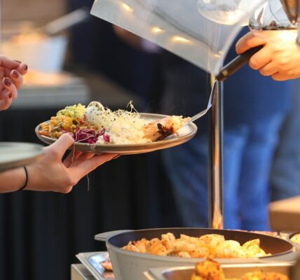 Jak działa szokówka gastronomiczna i kiedy warto jej używać?