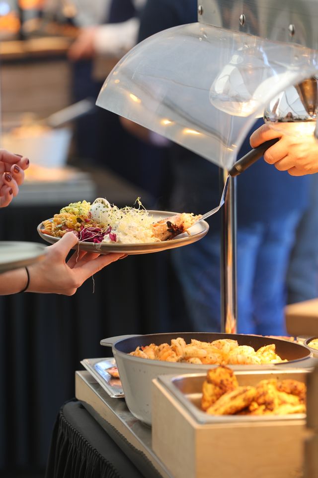Jak działa szokówka gastronomiczna i kiedy warto jej używać?